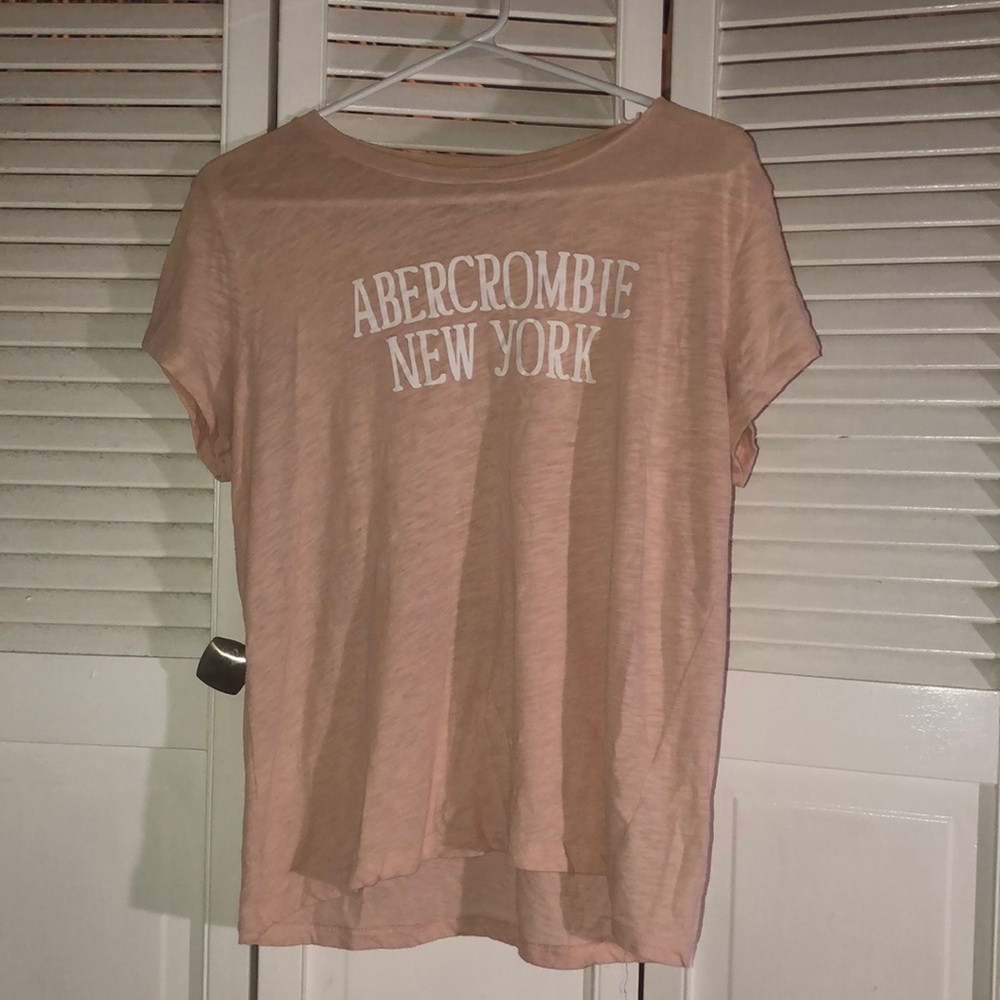 A&F tee